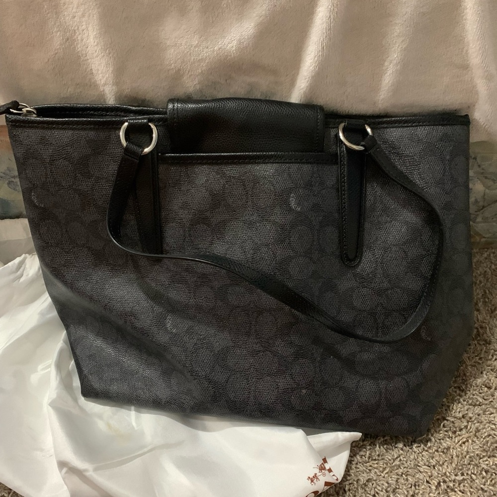 Large black coach purse/bag.